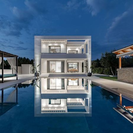Antonia Villa - Luxurious Serenity With Private Pool, By Zantewize Kalipádhon Buitenkant foto