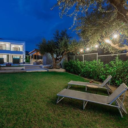 Antonia Villa - Luxurious Serenity With Private Pool, By Zantewize Kalipádhon Buitenkant foto