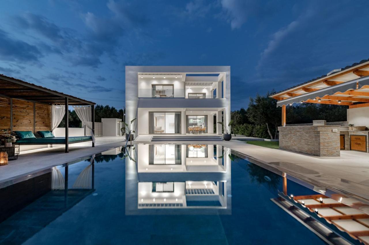 Antonia Villa - Luxurious Serenity With Private Pool, By Zantewize Kalipádhon Buitenkant foto